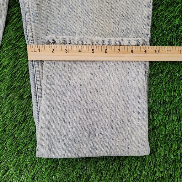 Levi's Light Blue Women's Jeans - Picture 15 of 16